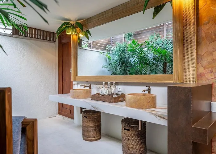 Sweet Surrender - Stylish 4br Near Potato Head