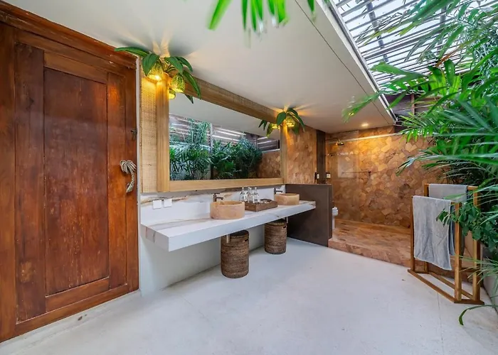 Villa Sweet Surrender - Stylish 4br Near Potato Head