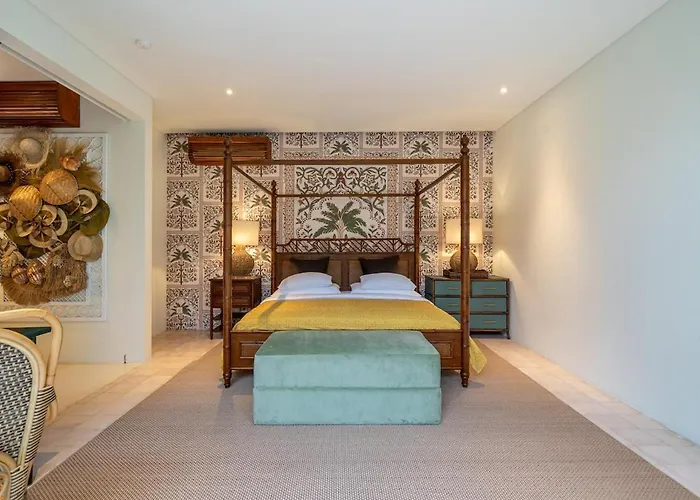 Sweet Surrender - Stylish 4br Near Potato Head Villa
