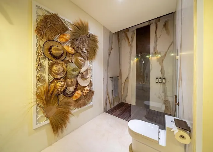 Villa Sweet Surrender - Stylish 4br Near Potato Head